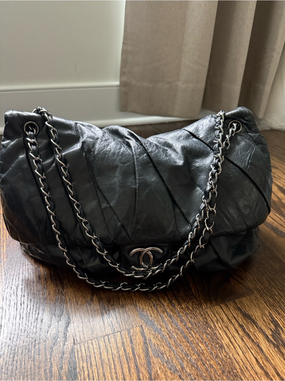 CHANEL Glazed Calfskin Maxi Flapbag